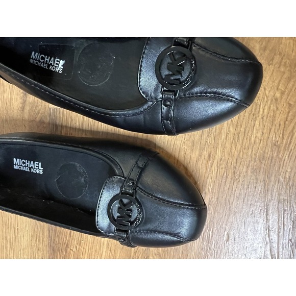 Michael Kors Fulton Moc Flats Womens 8M Black Leather Logo Medallion Excellent - Picture 5 of 10